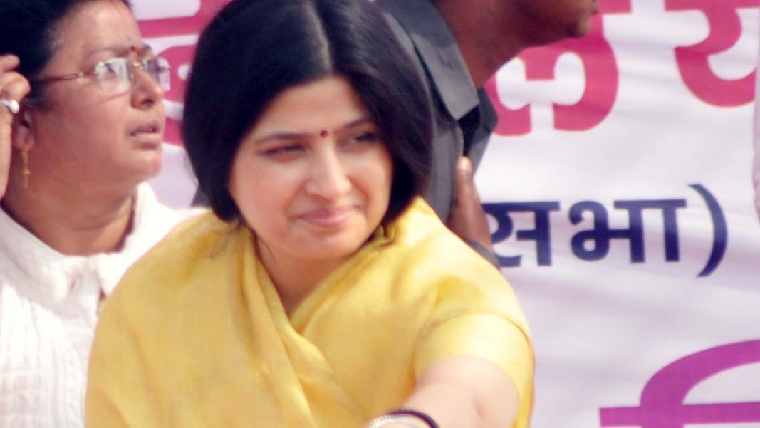 dimple jaya in kanpur