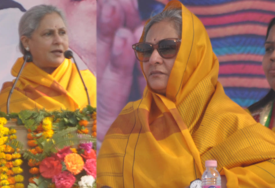 dimple yadav and jaya bachchan campaigning in kanpur