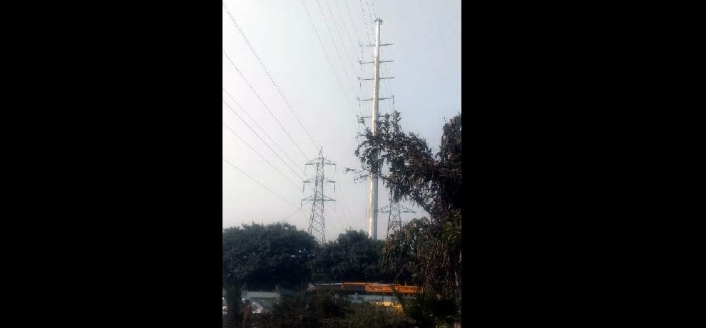 Putting the country's tallest tower in Noida Monopole