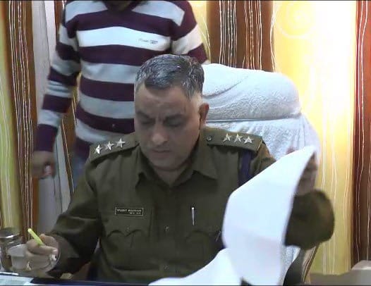 sirsa girl raped and mms captured by rapist, now she teased by rapist every day
