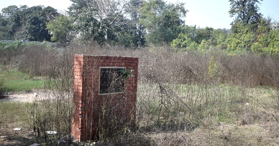 budget reiterated a proposal to build the UT Secretariat Building