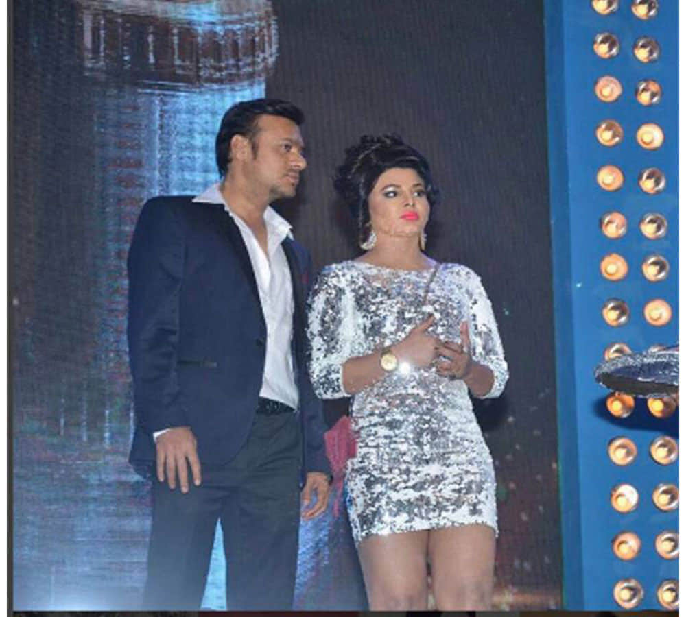 rakhi sawant share her dance video in two piece
