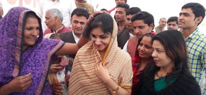 Charu Chowdhury said: I am First time,Take care of me