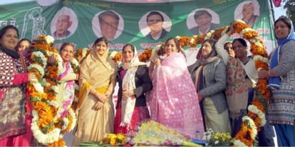 Charu Chowdhury said: I am First time,Take care of me