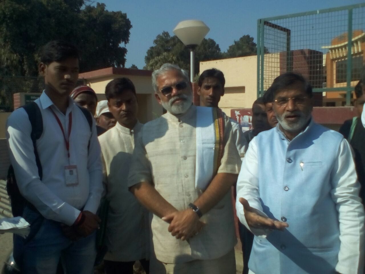 PM Modi campaigning on the streets of Varanasi , Know what happened then