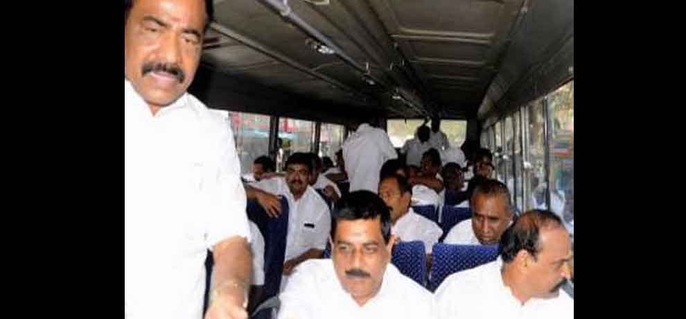 AIDMK MLAs in resort: The Madras High Court asked to file a report to police