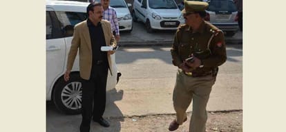 52 crore and the company's Ablej Mahatg freeze funds possessed Gateway Hyderabad