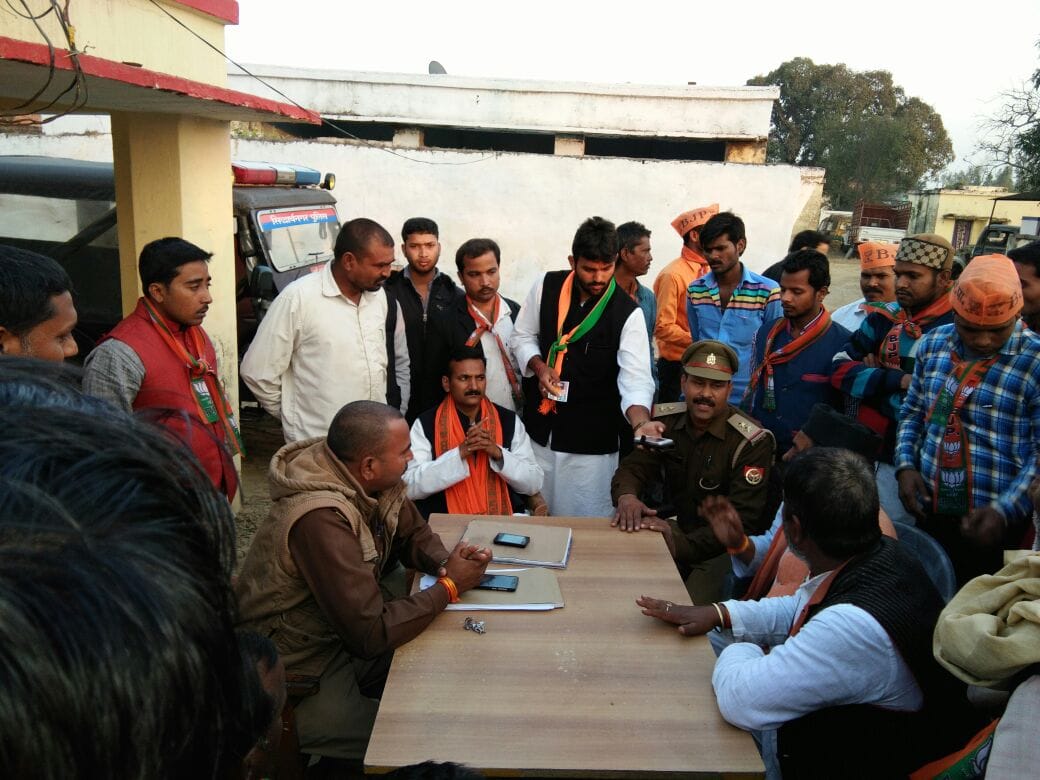 BJP campaign vehicle stoned