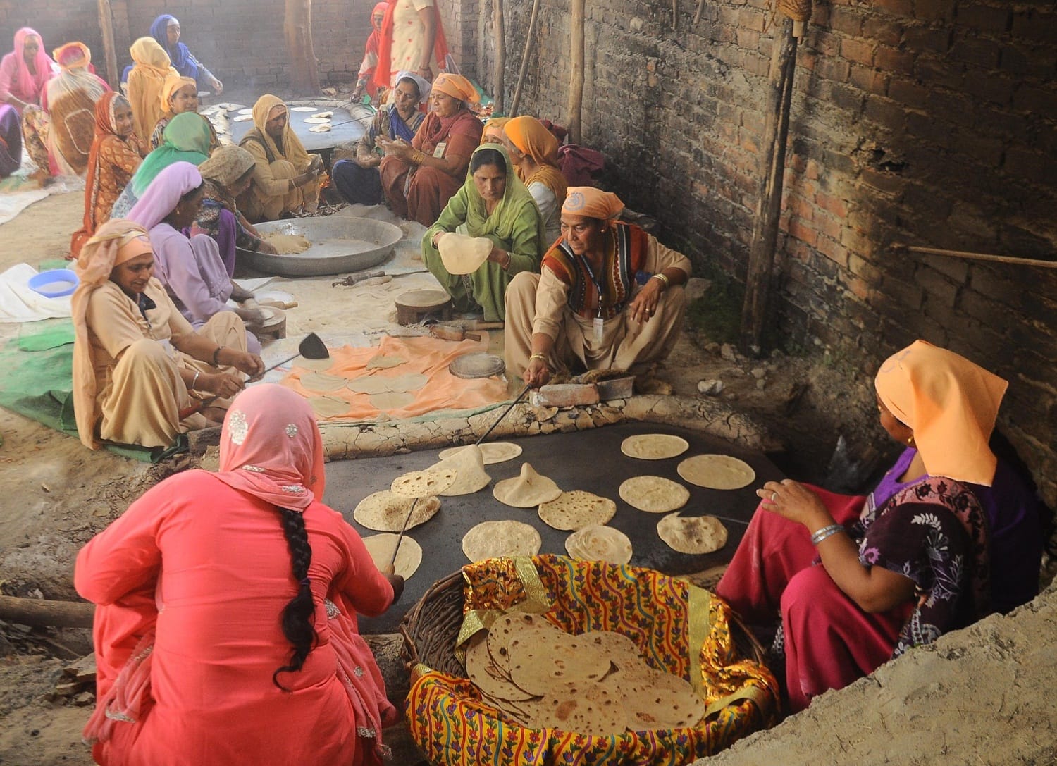 machine from astria is the centre of attraction in varanasi