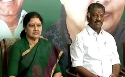 O. Panneerselvam BLAMES Sasikala FOR CURRENT SITUATION