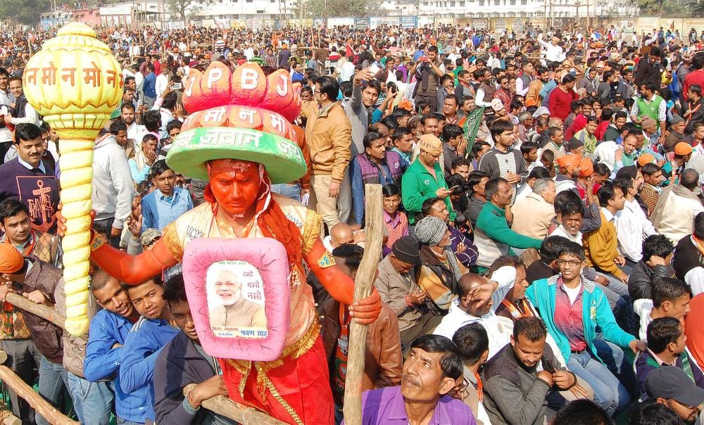 public crazy for pm modi in haridwar
