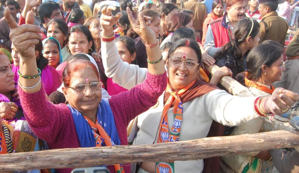 public crazy for pm modi in haridwar