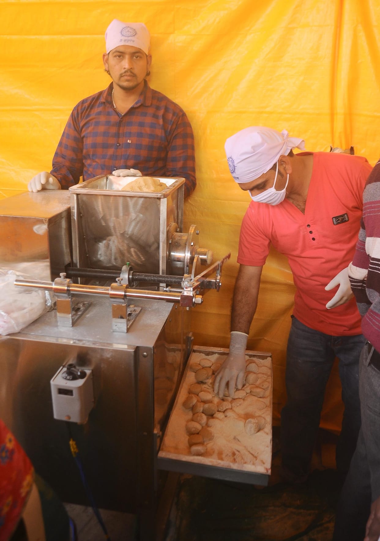 machine from astria is the centre of attraction in varanasi