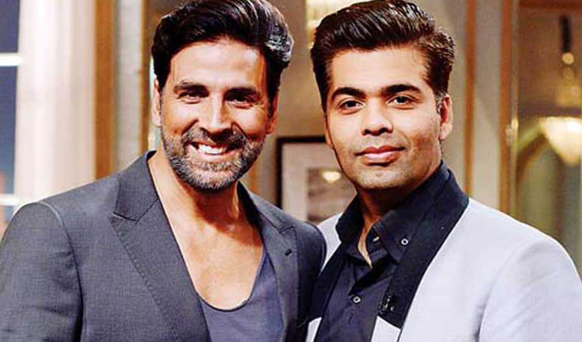 karan johar feeling embarrassed due to akshay kumar