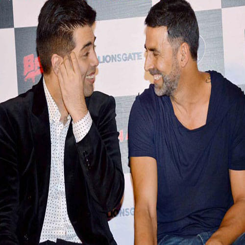 karan johar feeling embarrassed due to akshay kumar