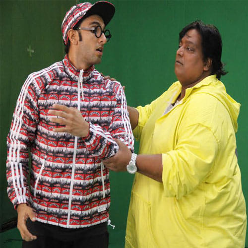 ranveer singh copied shahrukh khan of dilwale dulhaniya le jayenge