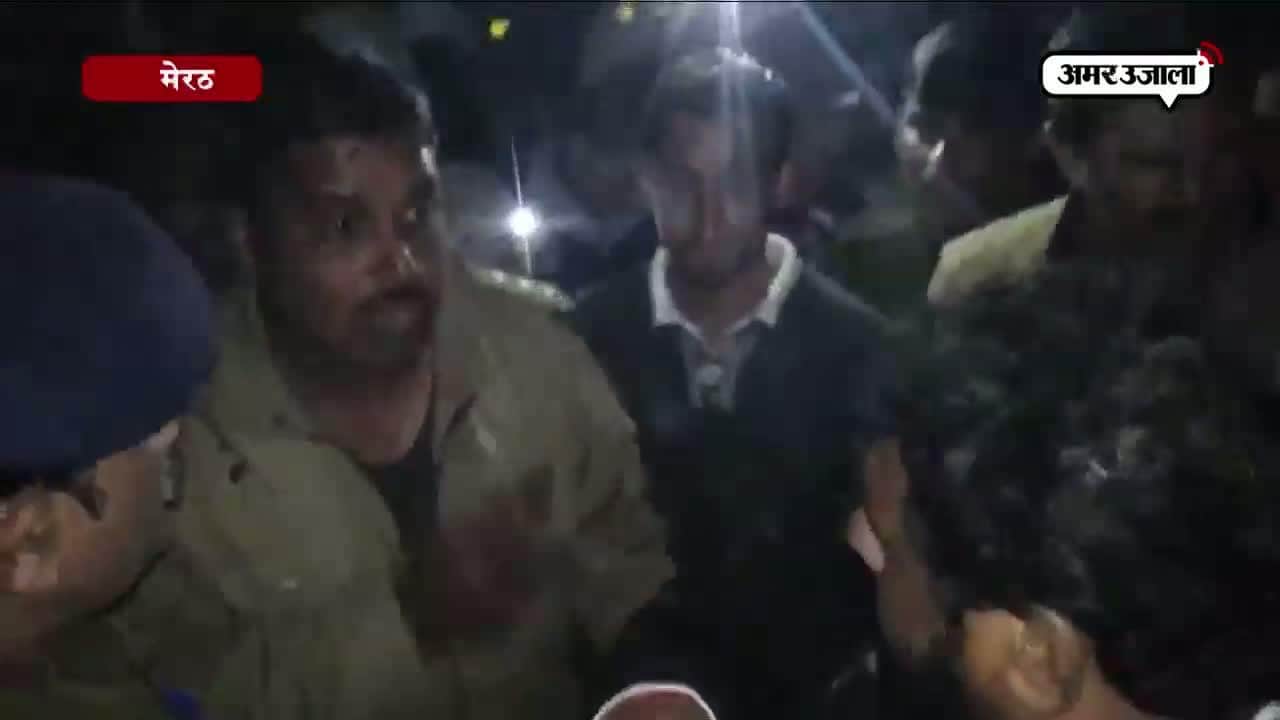 मेरठ में जब बीजेपी नेताओं ने घेरा मवेशियों से भरा ट्रक