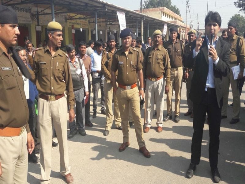 Voting today, sealing border, cautious administration