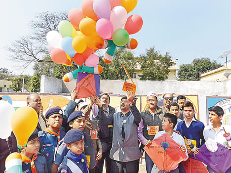 Aware kites