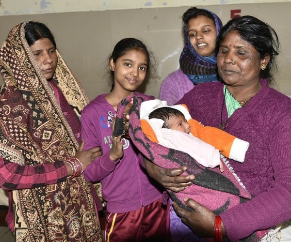 newborn theft in lucknow hospital