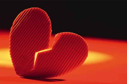 girl suicide due to love cheat