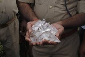 Fifty liters of raw wine with two women arrested