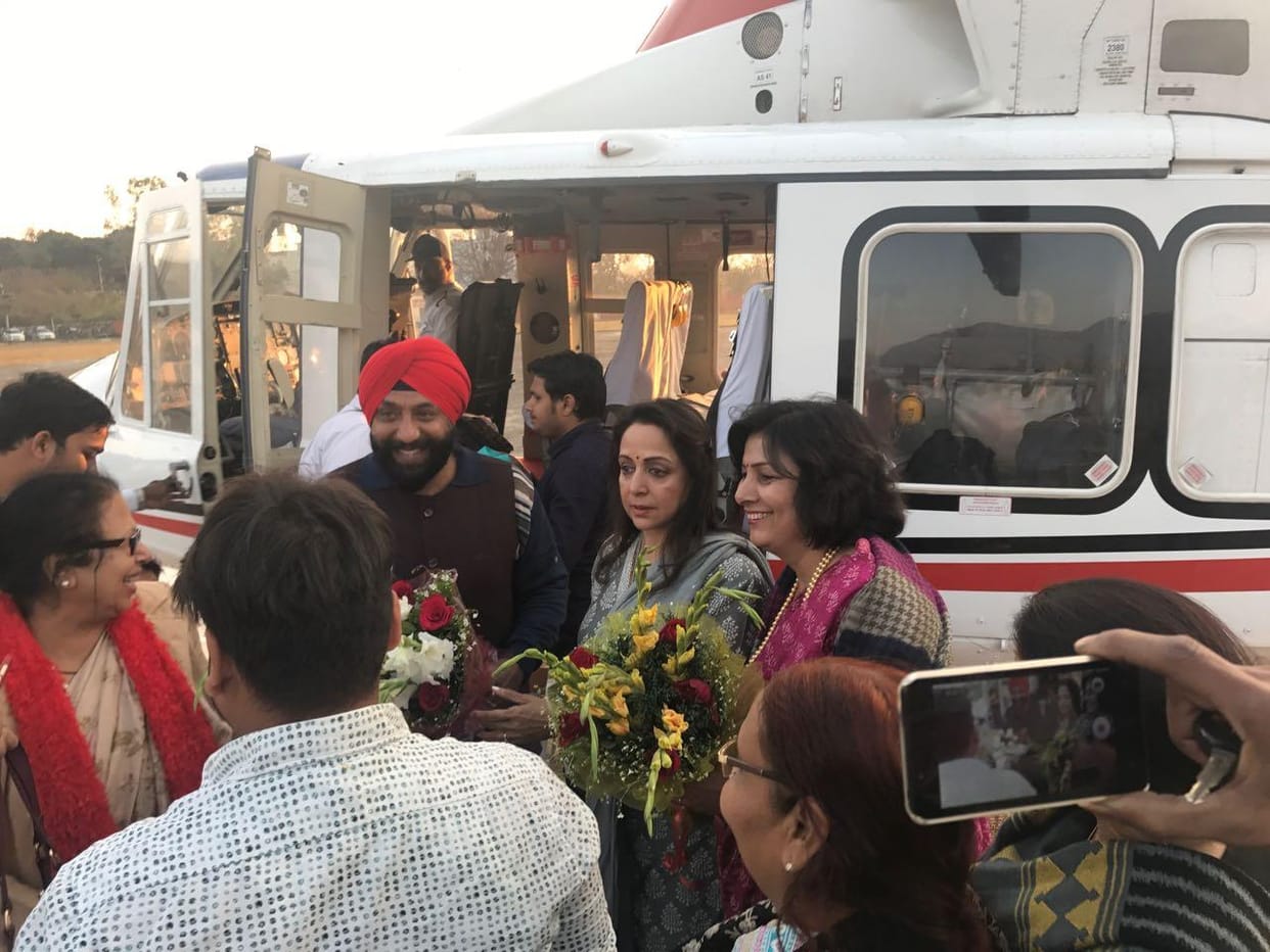 hema malini in dehradun for election rally