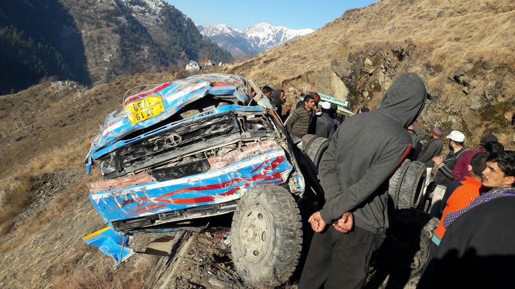 Jammu-Kashmir: 706 people lost their lives in five years, road accidents are increasing every year in these districts