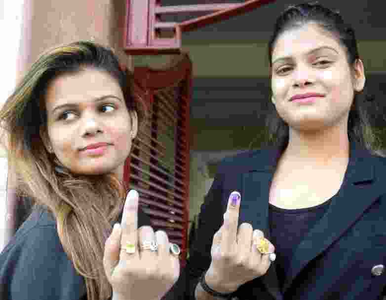 chutput ghatnao ke beech