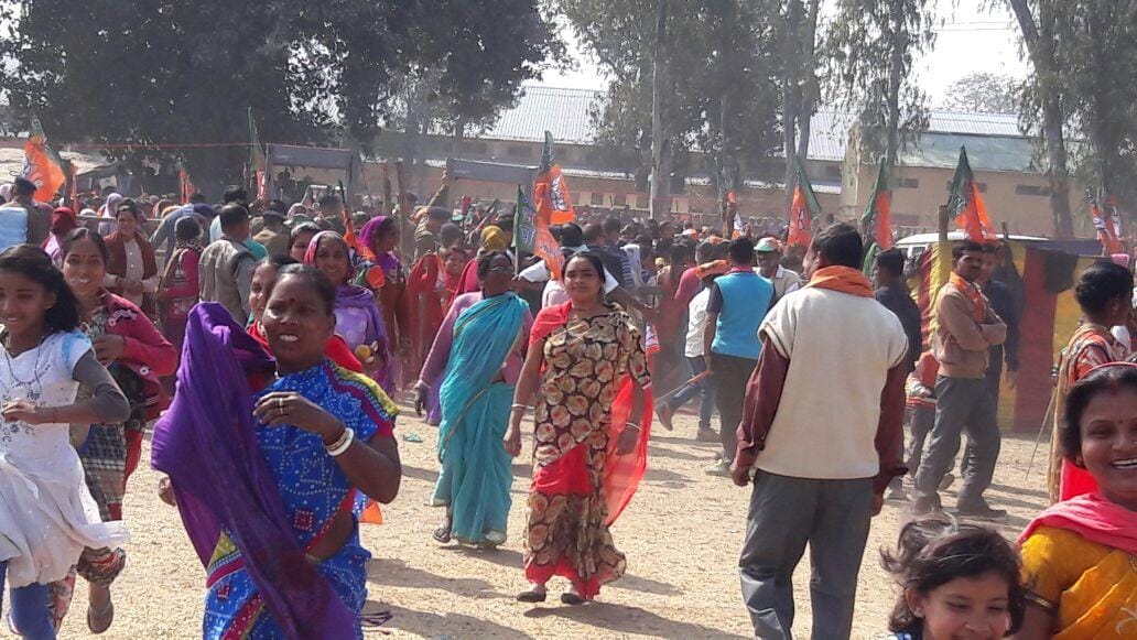 pm narendra modi rally crazy in rudrapur
