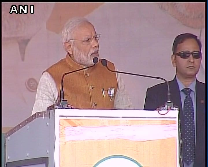 Live Updates of Narendra Modi uttar pradesh badaun visit