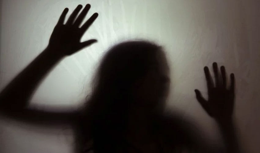 Bangladesh family arrested over fake penis scam