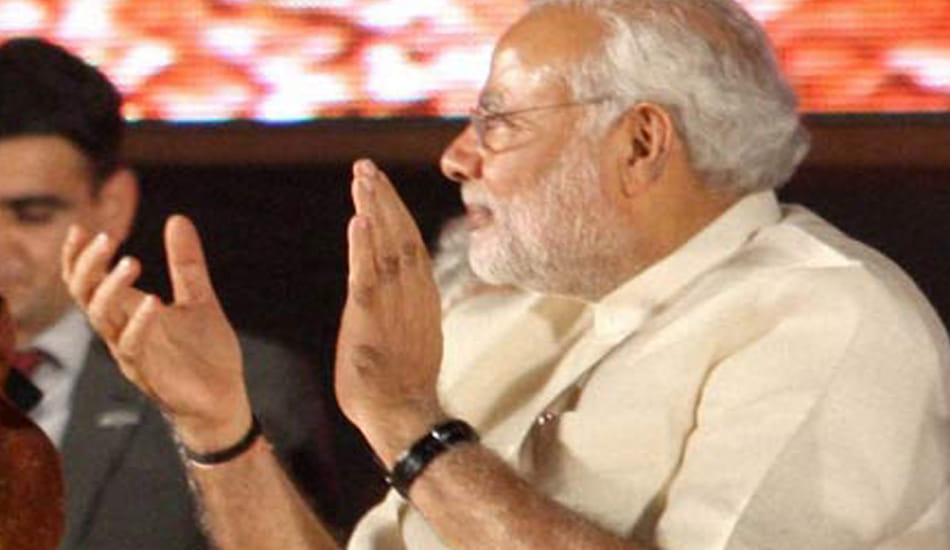 heavy rush of pm modi rally breaks all record 
