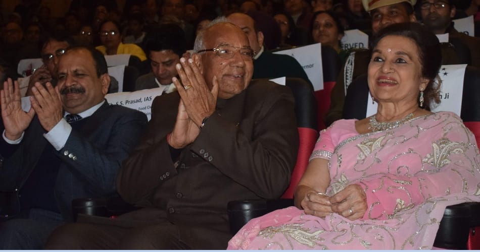 asha parekh big statement on sanjay leela bhansali beaten on padmavat shooting seti