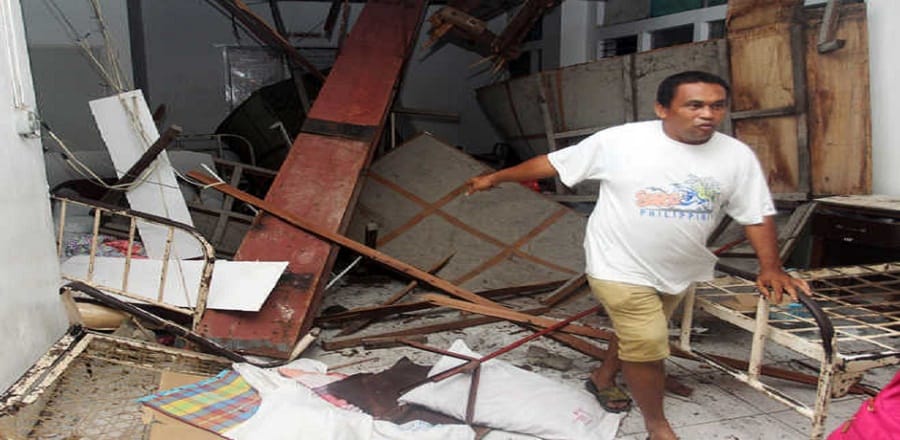  Philippines: 15 dead and more than 90 injured in earthquake 
