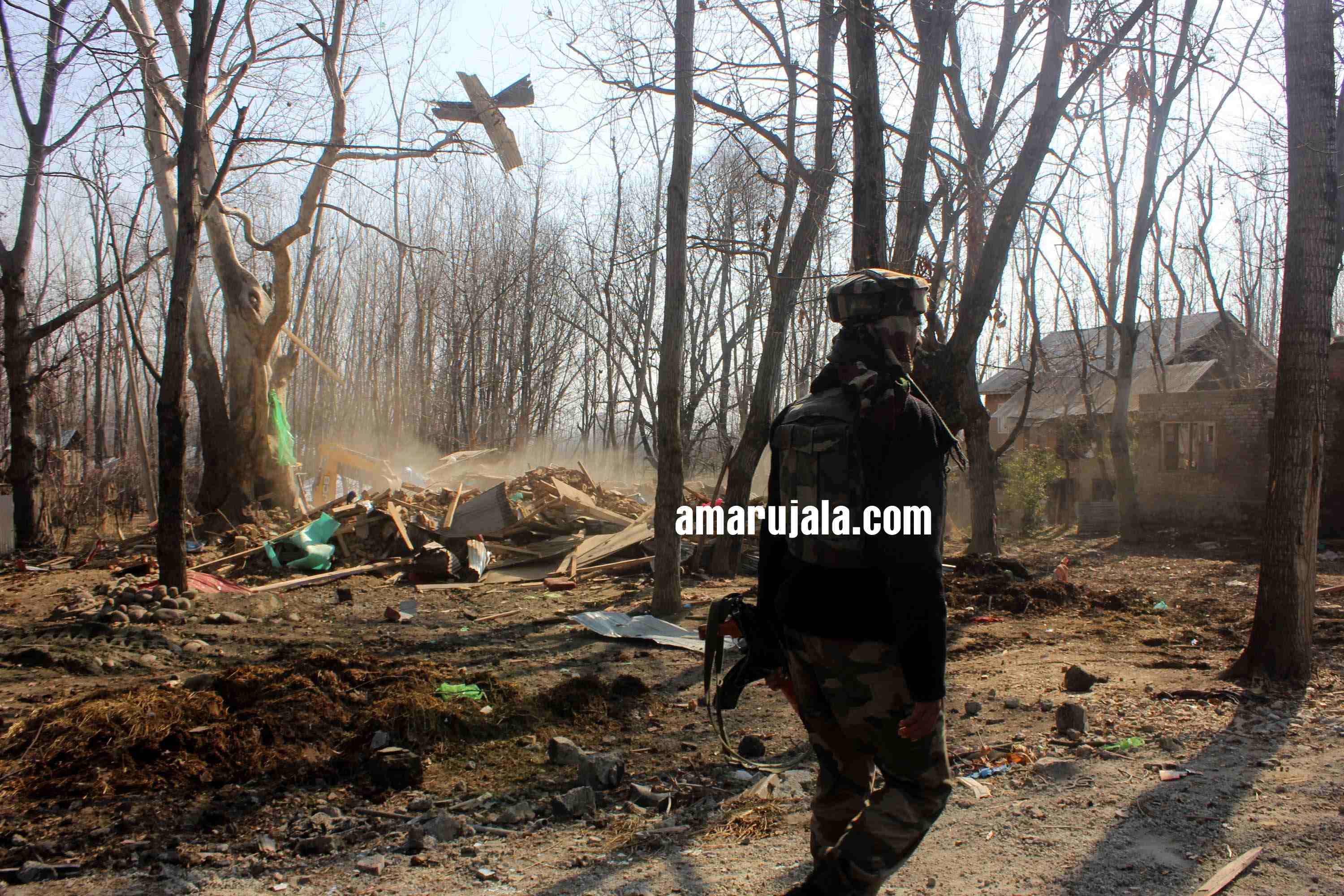 encounter visuals from kulgam of south kashmir