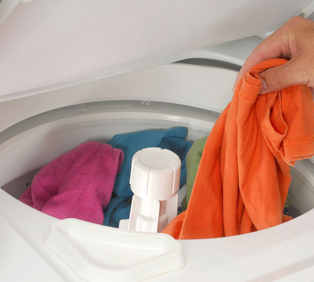 precautions to take before washing clothes in washing machine