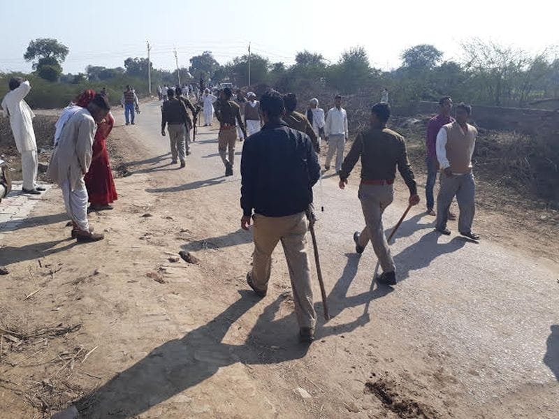 police vilence of hathiya poling buth 