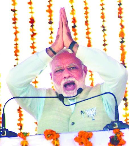 Modi's troubles grew Harish Rawat