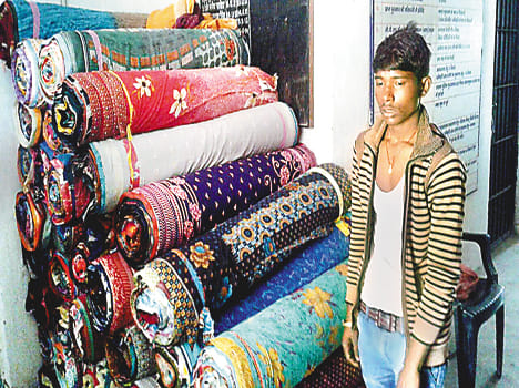 Saris caught again in 2000 in the district went