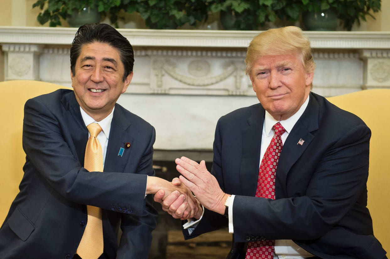 Donald Trump and Shinzo Abe awkward handshake got viral
