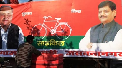 Story of Akhilesh and Mulayam rallies