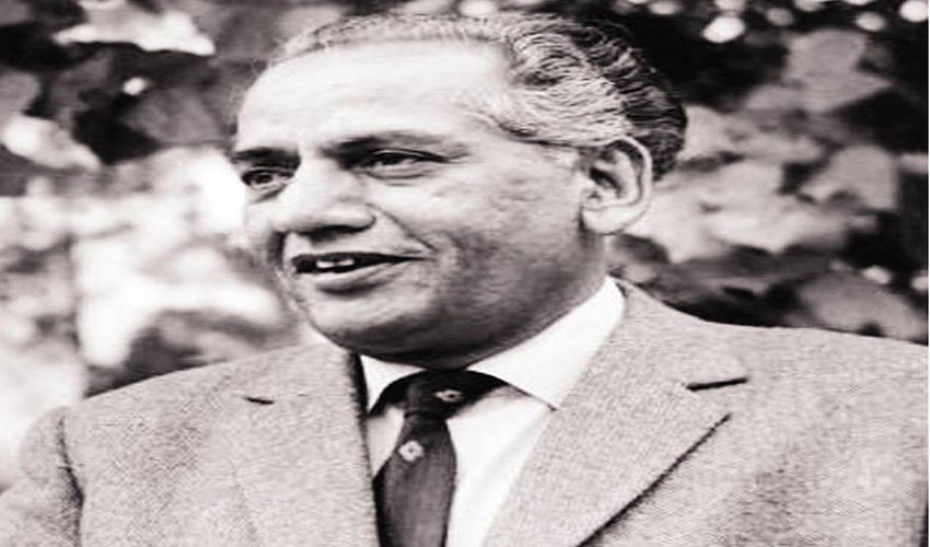 Remembering Faiz Ahmed Faiz On His Birth Anniversary - Amar Ujala Hindi ...