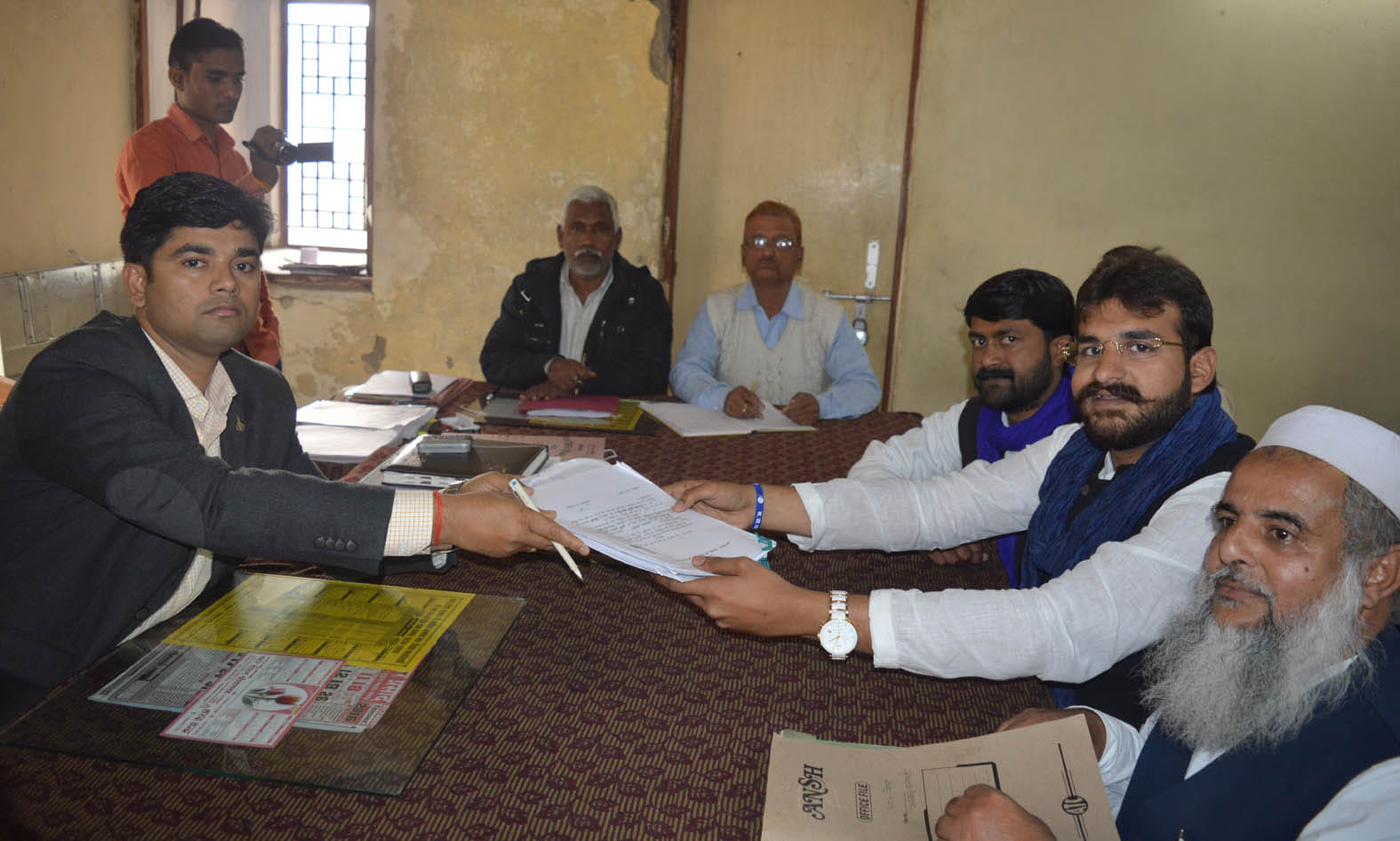 son of mukhtar ansari submit his nomination from ghosi seat