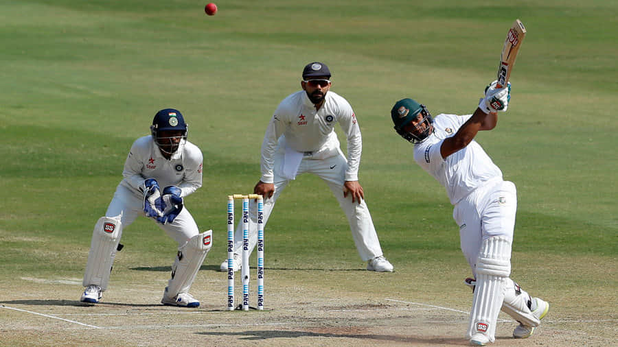social media trolls indian cricket team after poor performance in test against australia