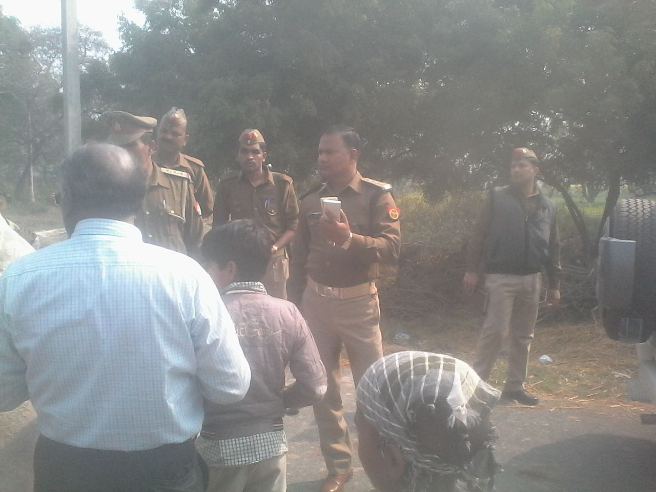 daughter mother shot by insane man in barabanki
