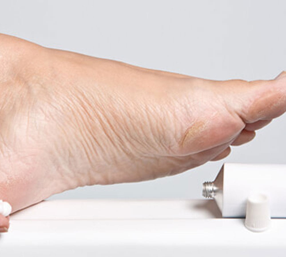 tips to take care of diabetic feet