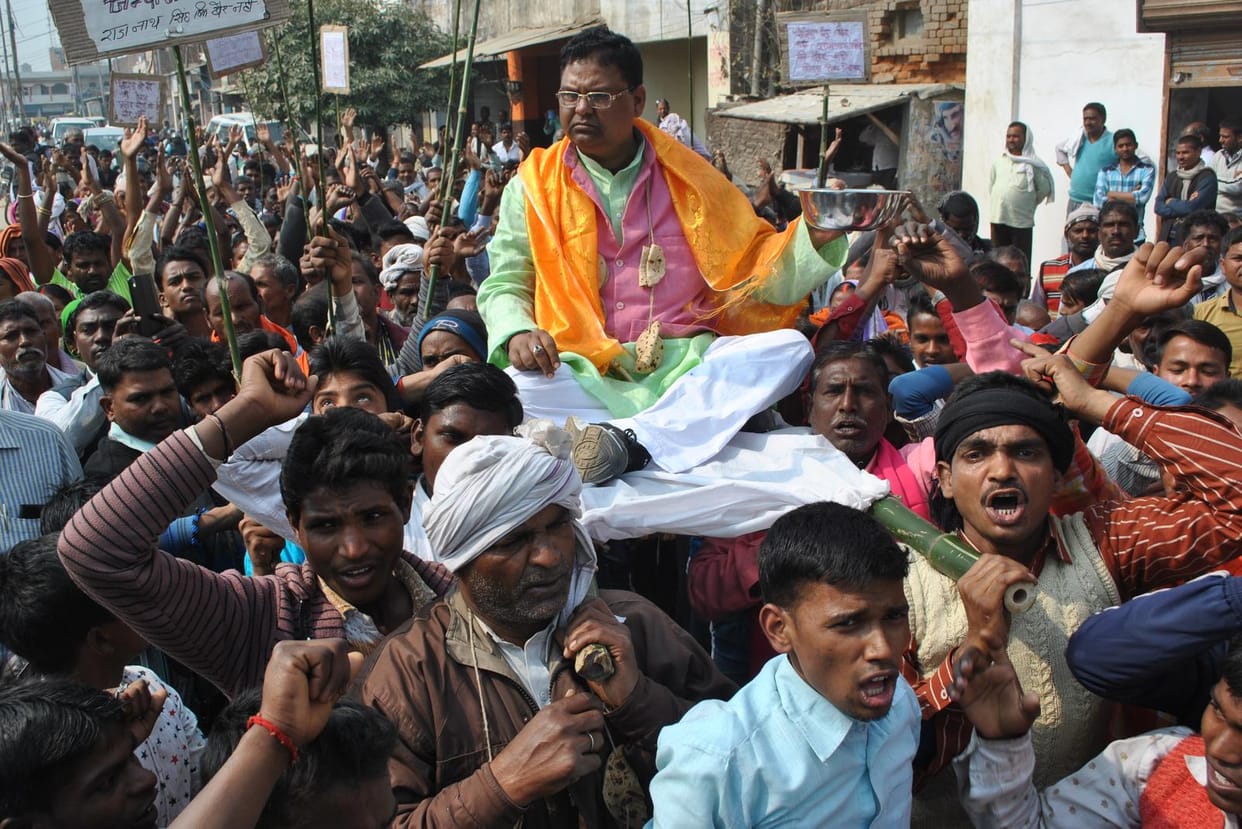 A candidate come to nomination at bier in azamgarh