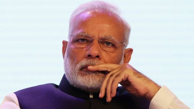 Modi began speaking like degrees college Chhatraneta
