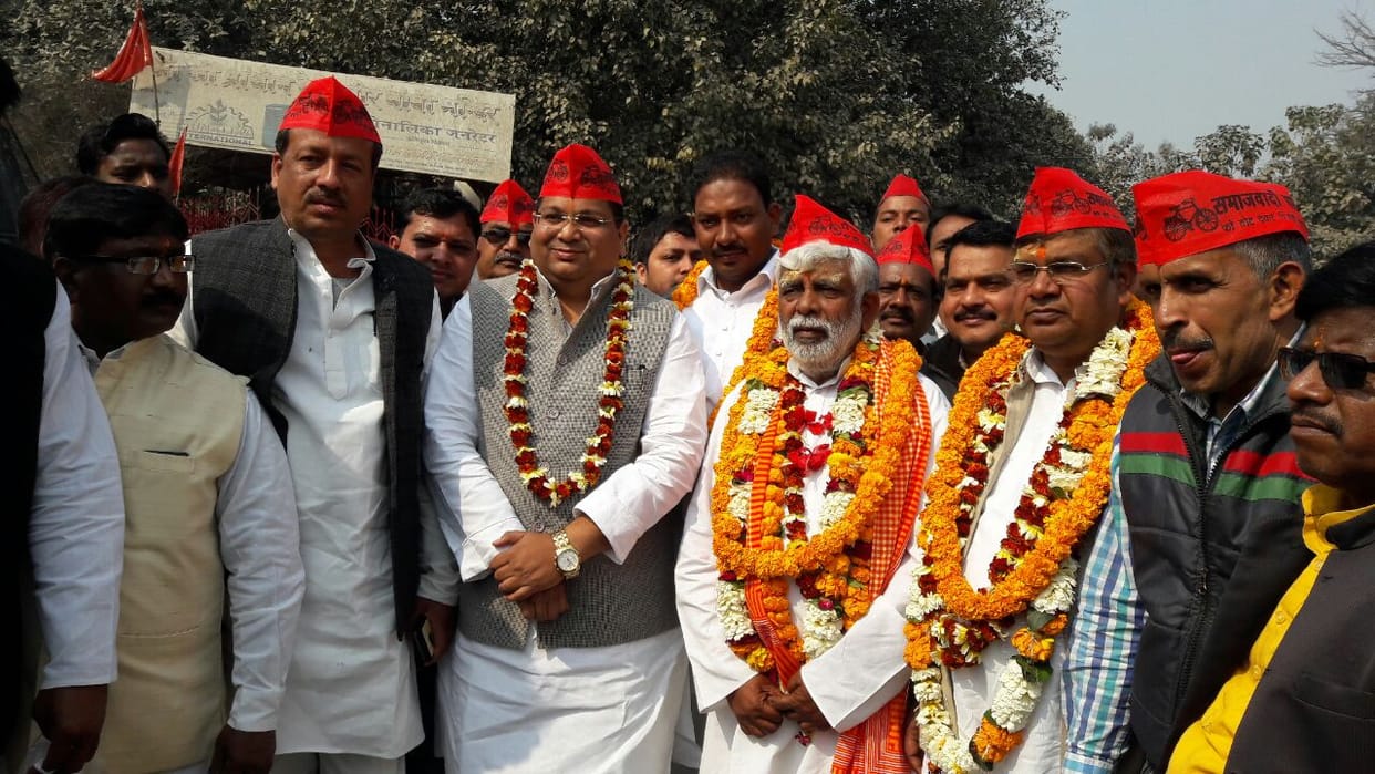 krishna patel and many others candidate submit there nomination form in varanasi